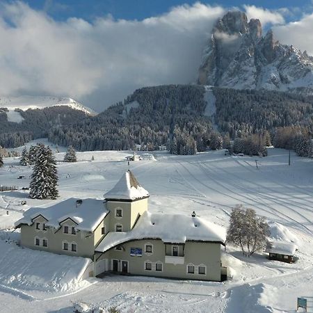 Villa Pana Santa Cristina Val Gardena Exterior photo